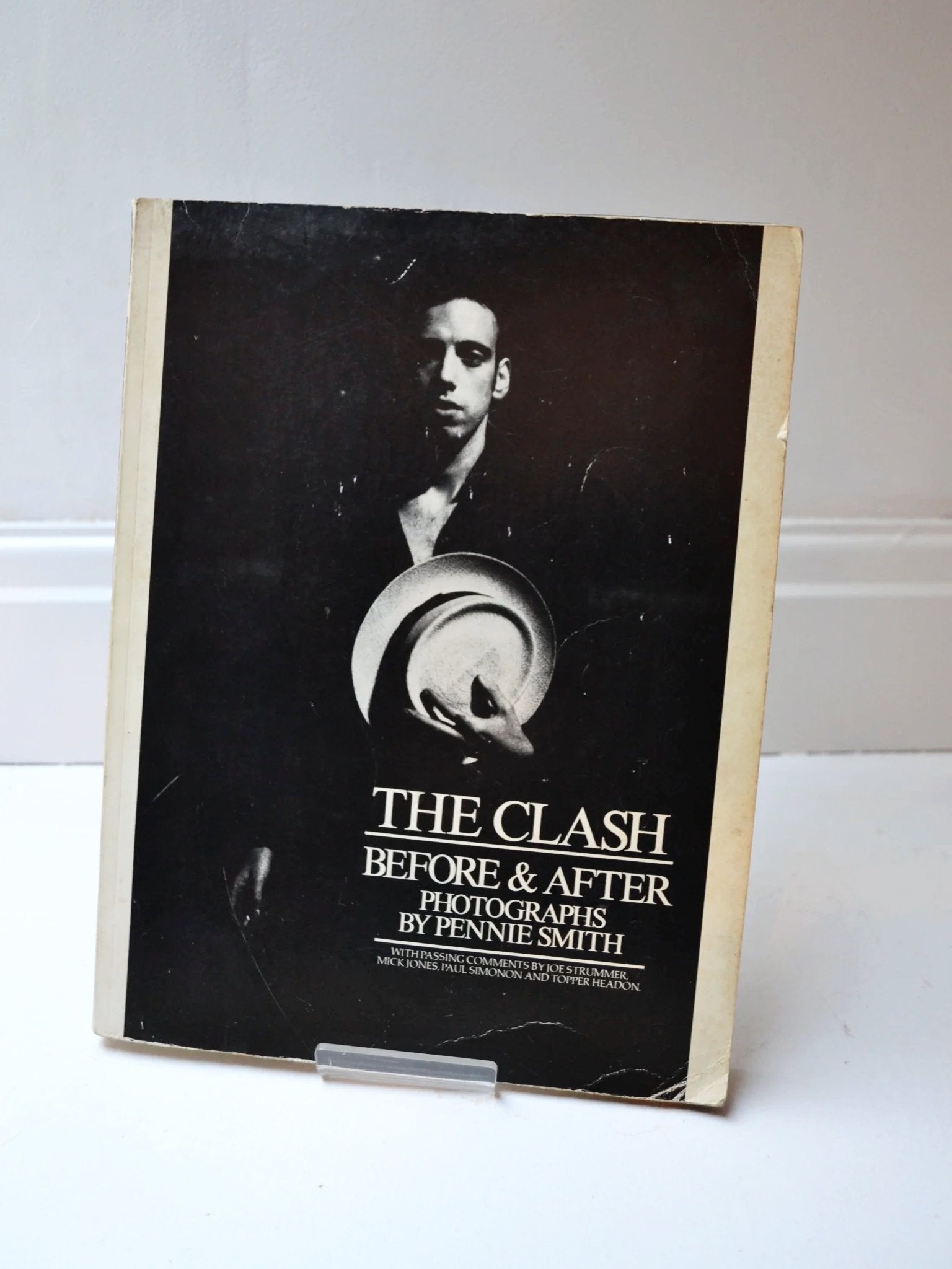 The Clash Before & After: Photographs by Pennie Smith (Eel Pie Publishing / Second reprint, May 1982) 