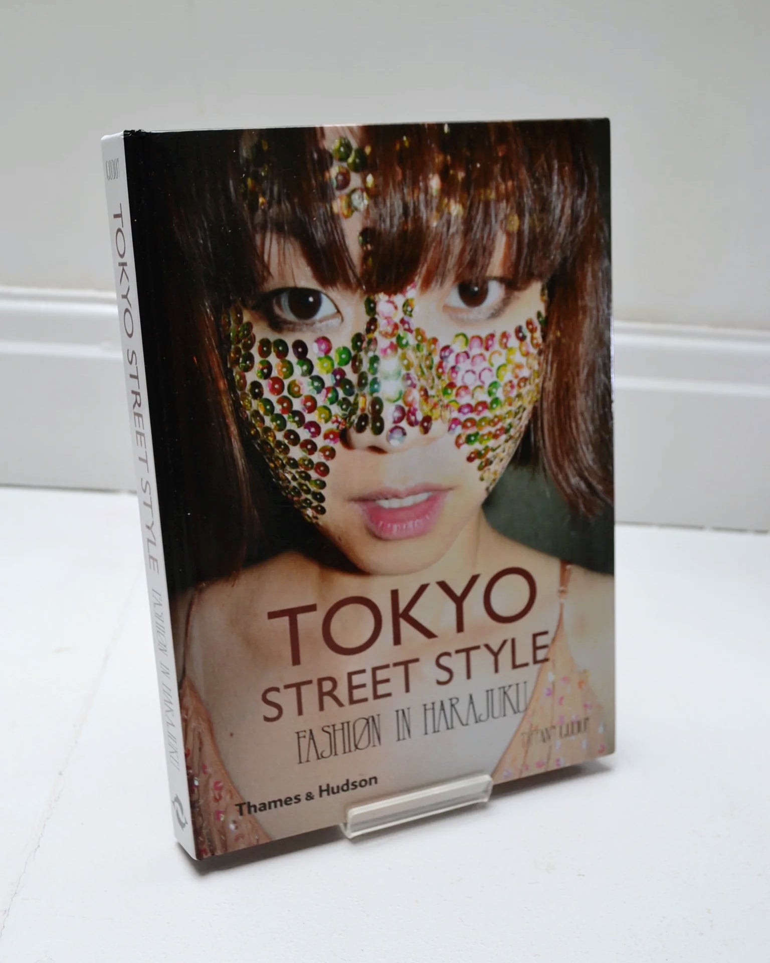 Tokyo Street Style: Fashion in Harajuku by Tiffany Godoy (Thames &amp; Hudson / 2008)